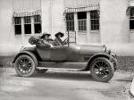 REO Model M Roadster 1917 года